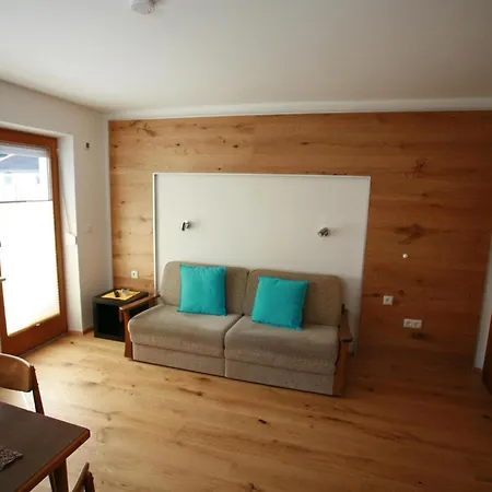 Gemuetliche In Mit Terrasse Und Garten By Interhome *