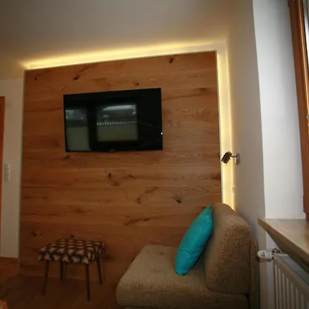 شقة Gemuetliche In Mit Terrasse Und Garten By Interhome *