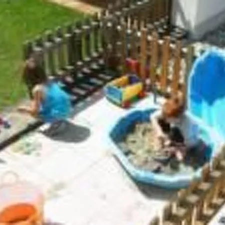 Gemuetliche In Mit Terrasse Und Garten By Interhome * ناودرس